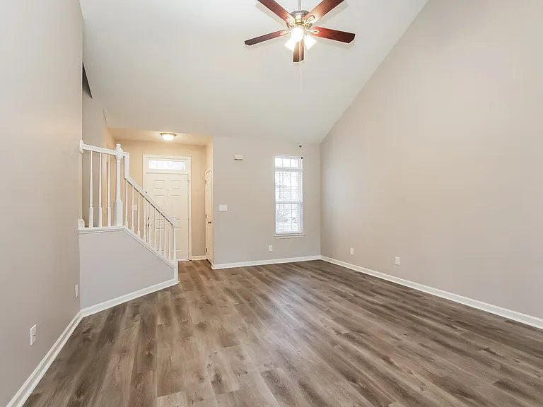 6213 Spanish Moss Ln — Photo 4