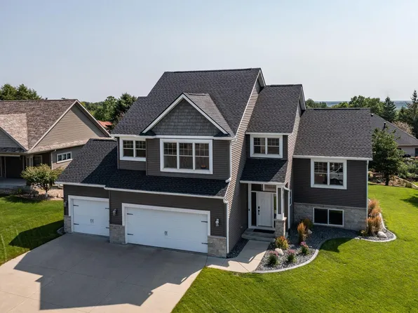 1457 Echo Ridge Rd SW, Rochester, MN 55902