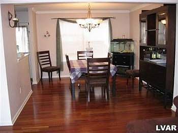 3rd image of 713 White Cir