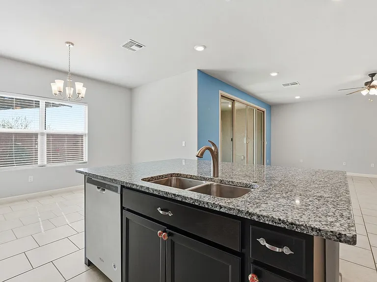 17985 S Whispering Glen Path — Photo 12