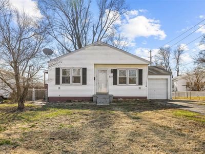 772 Loekes Dr, Florissant, MO, 63031