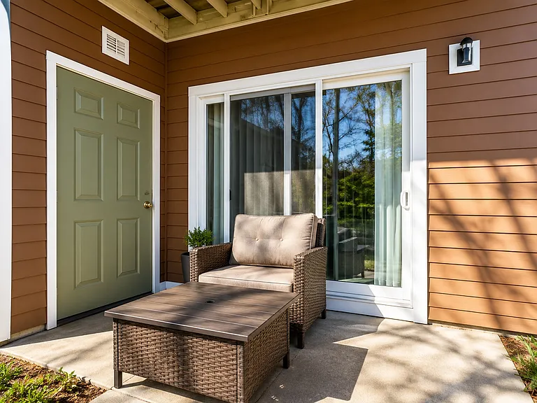 37 Steeplechase Ct — Photo 14