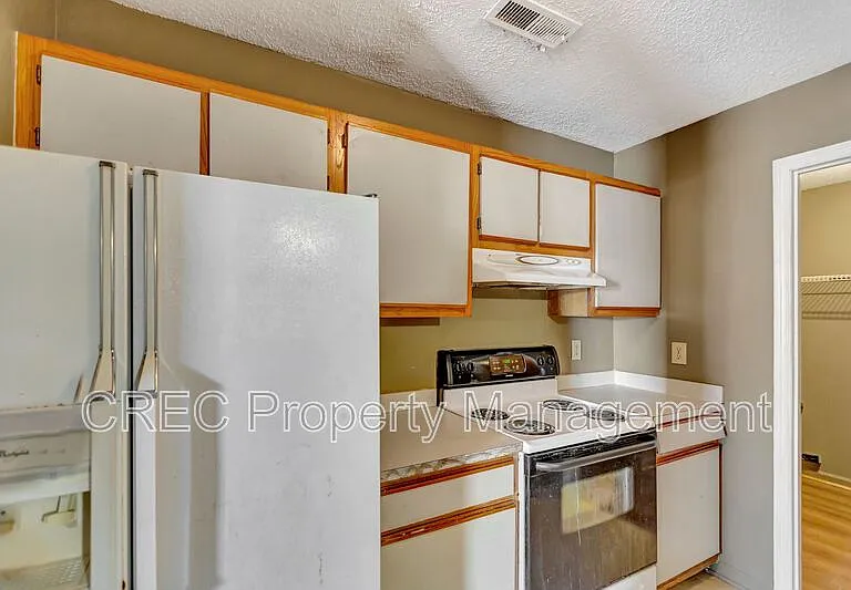 169 Pine Shadow Dr — Photo 7