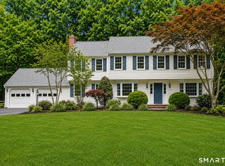 142 Horseshoe Lane, Fairfield, CT 06824