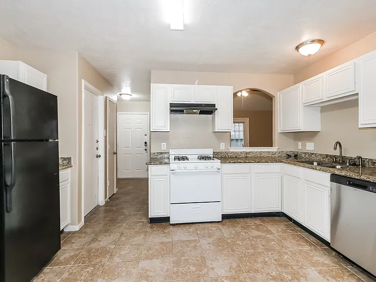 6807 Arrowchase Ct — Photo 5