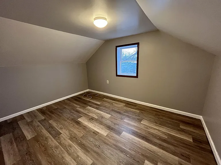 340 Park Ave #2 — Photo 6