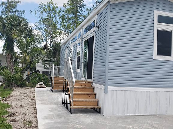 2nd image of 3050 Beck Blvd #-10