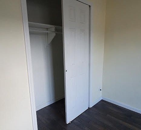 4th image of 5021 67th St Floor 2