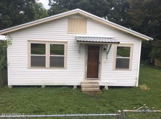 717 Burton St, Opelousas, LA 70570