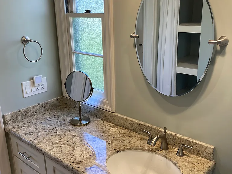 3847 Myrtle Ave — Photo 10
