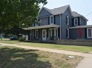 236 E 13th St, Russell, KS 67665