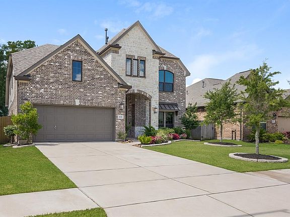 3rd image of 1631 Pecan Branch Dr
