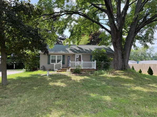1050 Winifred St, Jackson, MI 49202