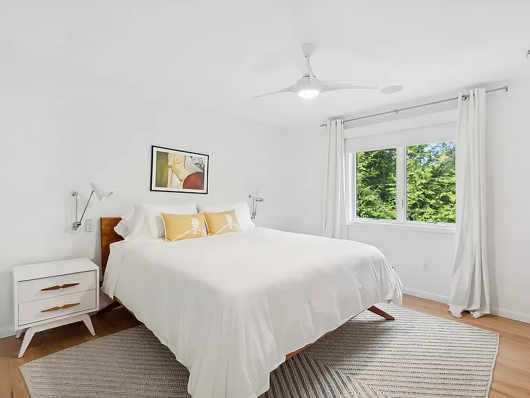 50 Terry Dr — Photo 15
