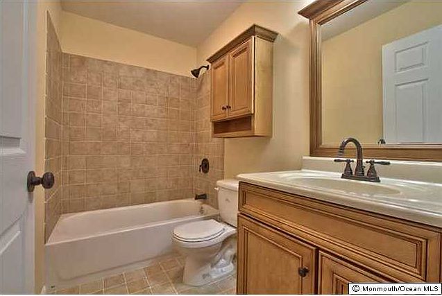 1st image of 1033 Aberdeen Drive #C