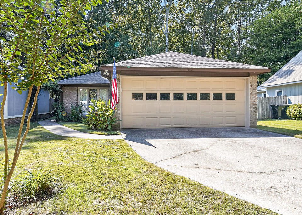 1st image of 1402 Maplebrook Dr