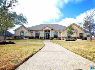 669 Eagle Landing Dr, Belton, TX 76513