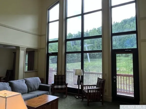 62 Liftside Drive #Penthouse, Hunter, NY 12442