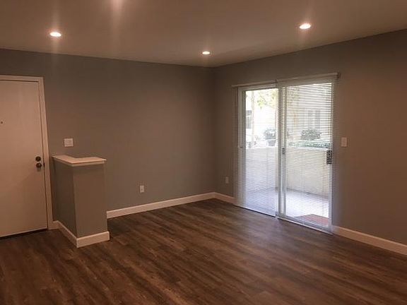 3rd image of 4201 Las Virgenes Rd Unit 118