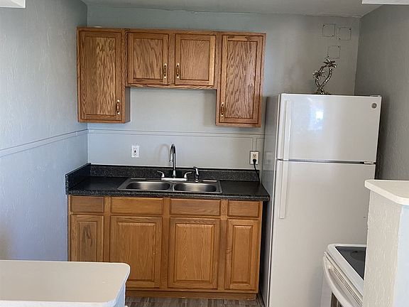 3rd image of 1111 Ocean Shore Blvd