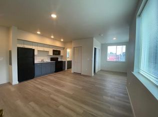 4537 SE 122nd Ave #301, Portland, OR 97236