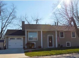 1304 Belleau Lake Dr, O'Fallon, MO