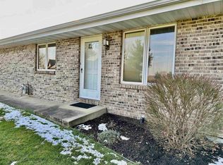 6592 Swanson Ct, Rockford, IL