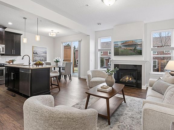 4th image of 3154 Countryside Ave Unit B