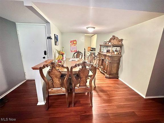 5th image of 6610 Chaffee Ct