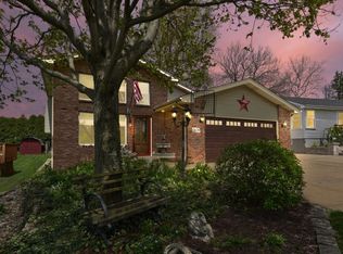 2606 Burlington Ave, Downers Grove, IL