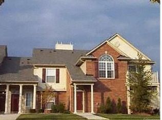 3572 Oakmonte Blvd, Oakland Twp, MI 48306