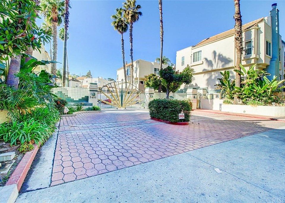 1st image of 5455 Sylmar Ave APT 2902