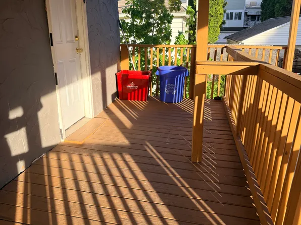 438 Ripple St APT 2, Scranton, PA 18505