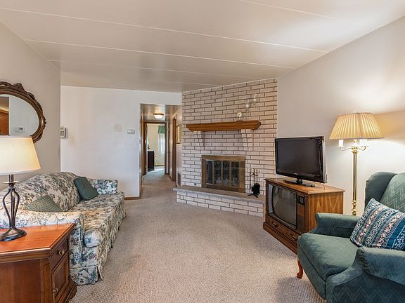 2nd image of 17001 Grissom Dr APT 1N