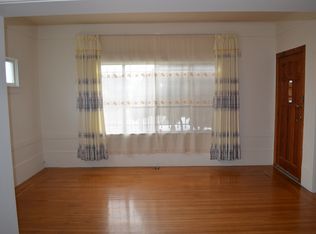 5494 Bancroft Ave, Oakland, CA 94601