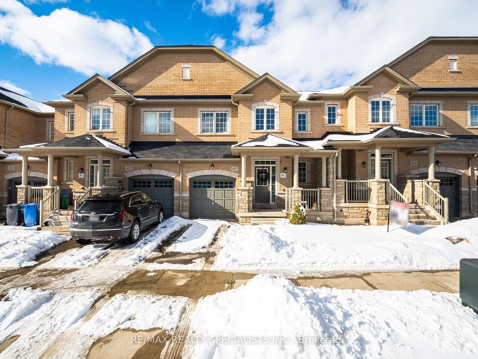 3 bed, $3,650 — Photo 2