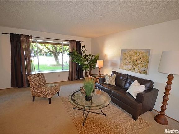4th image of 6759 Will Rogers Dr