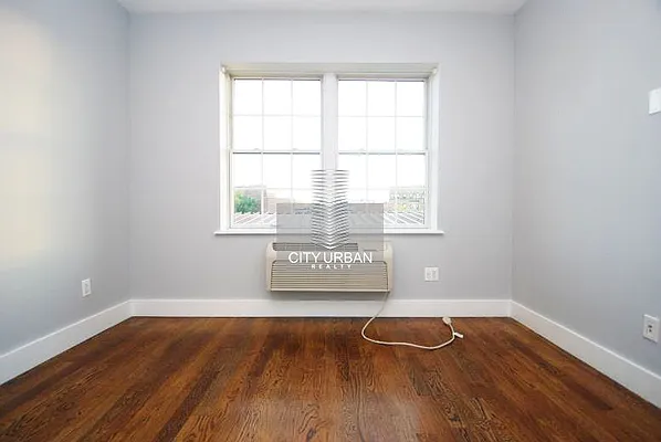 Rented by Michael Alvandi, LREB | media 35