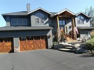 1020 Cinnamon Teal Dr, Redmond, OR 97756
