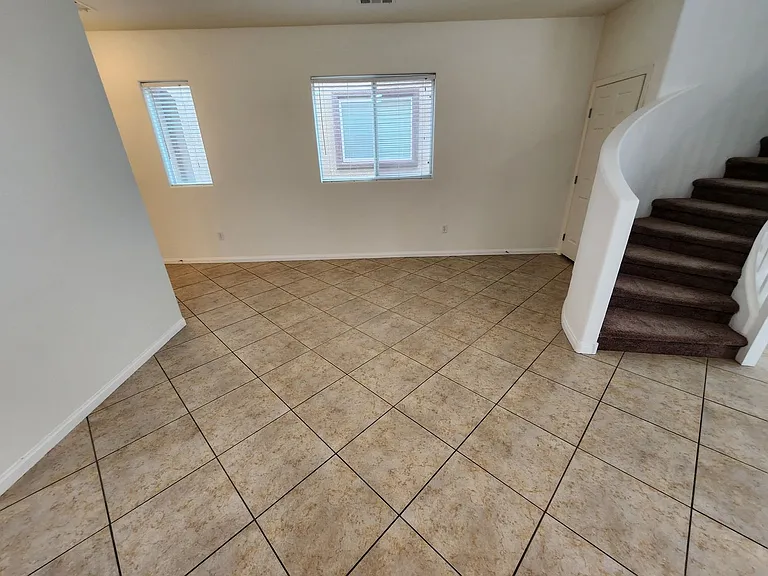 8177 Misty Horizon Ct — Photo 5