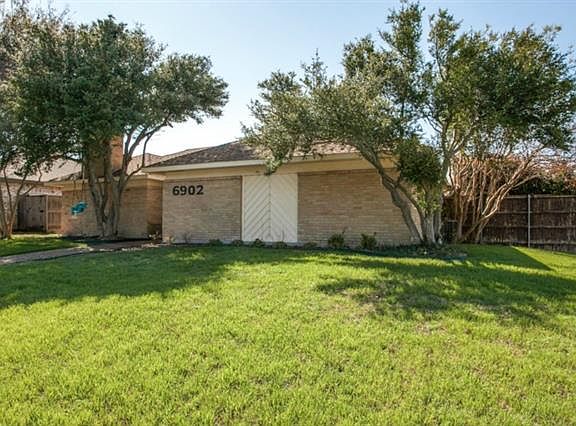 3rd image of 6902 Robin Willow Dr