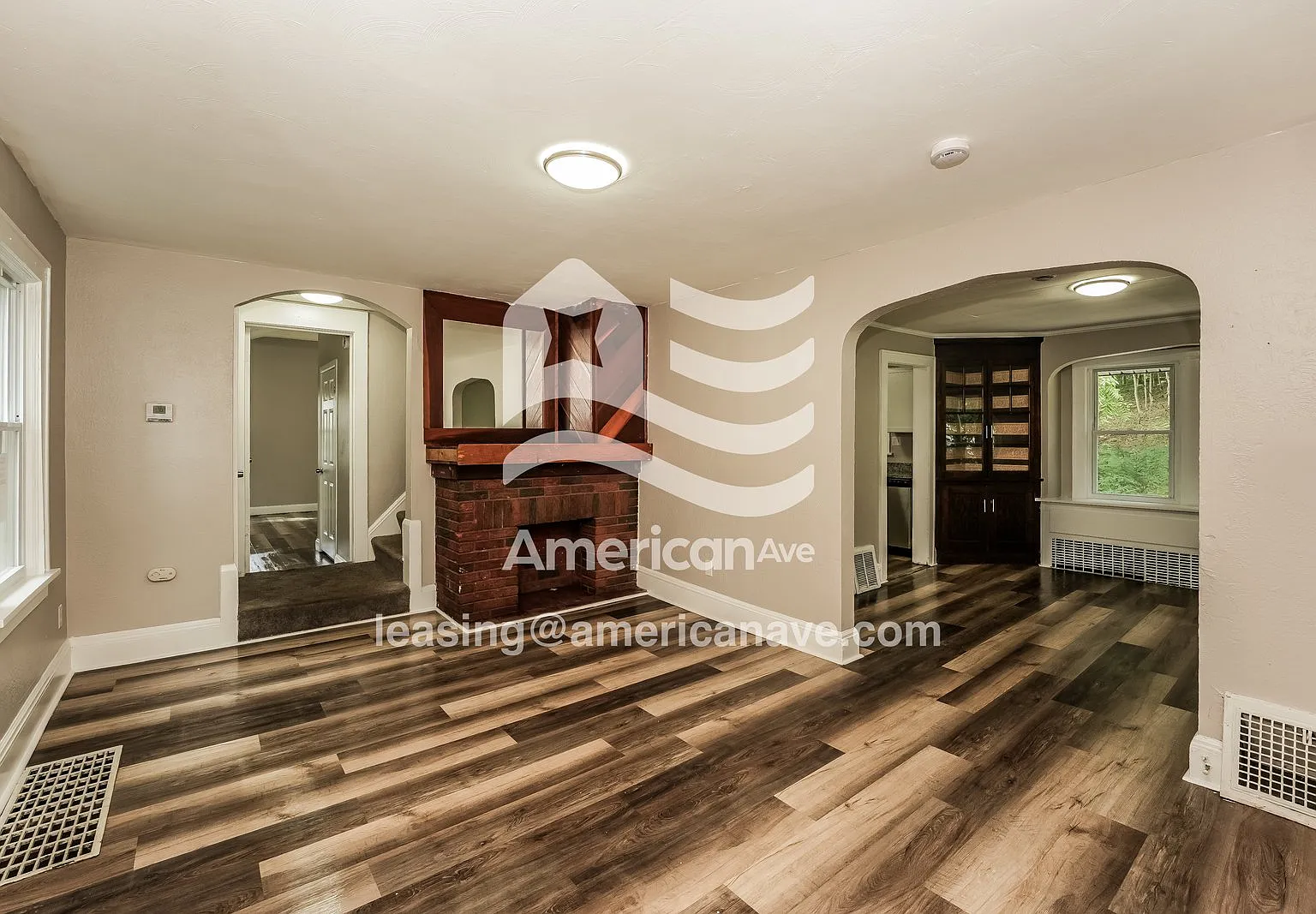 3 bed, 2.0 bath, 1244 sqft, $1,220 — Photo 2