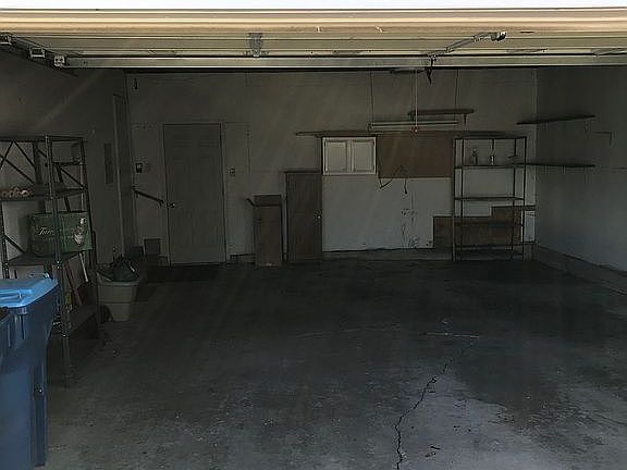 5th image of 132 N Walter Ave