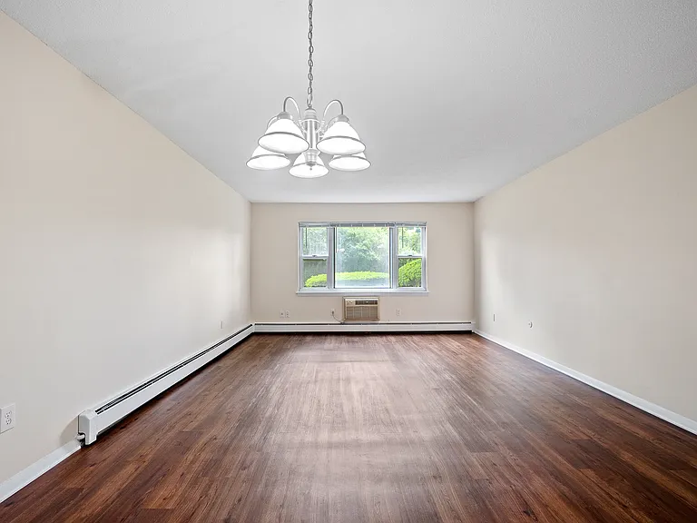 Landings on the Trail Apartment Homes — Photo 8