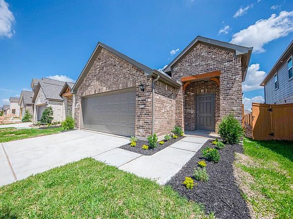 3rd image of 21246 Catalina Palm Dr