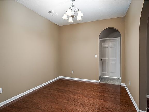 4th image of 1909 43rd Ave