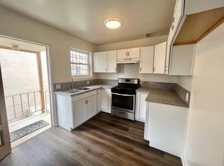 808 Alandele Ave #808, Los Angeles, CA 90036