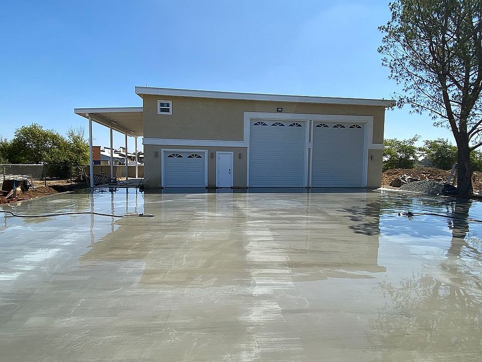 Detached RV garage