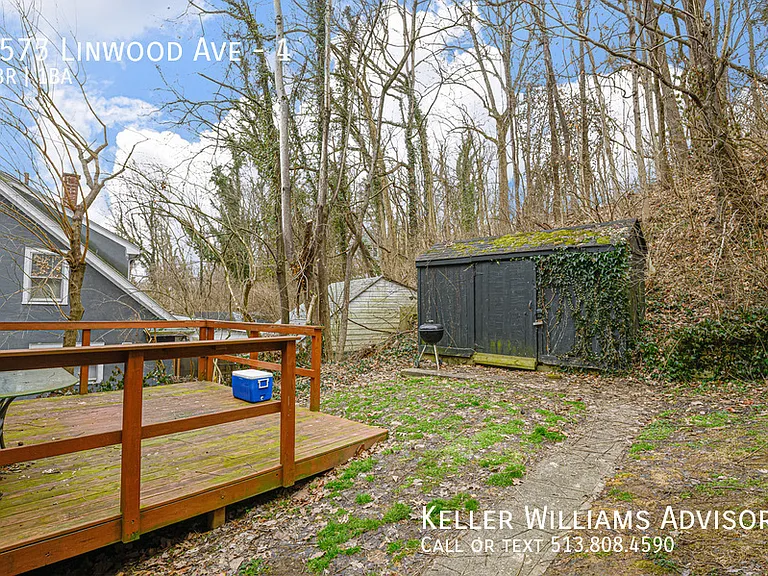 3575 Linwood Ave #4 — Photo 34
