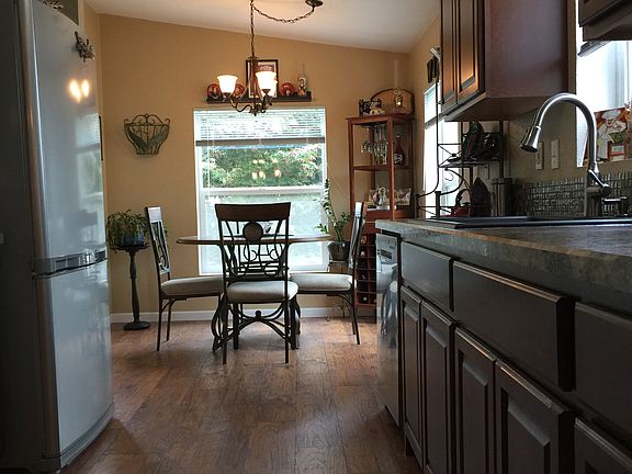 2nd image of 5711 100th St NE Unit 5